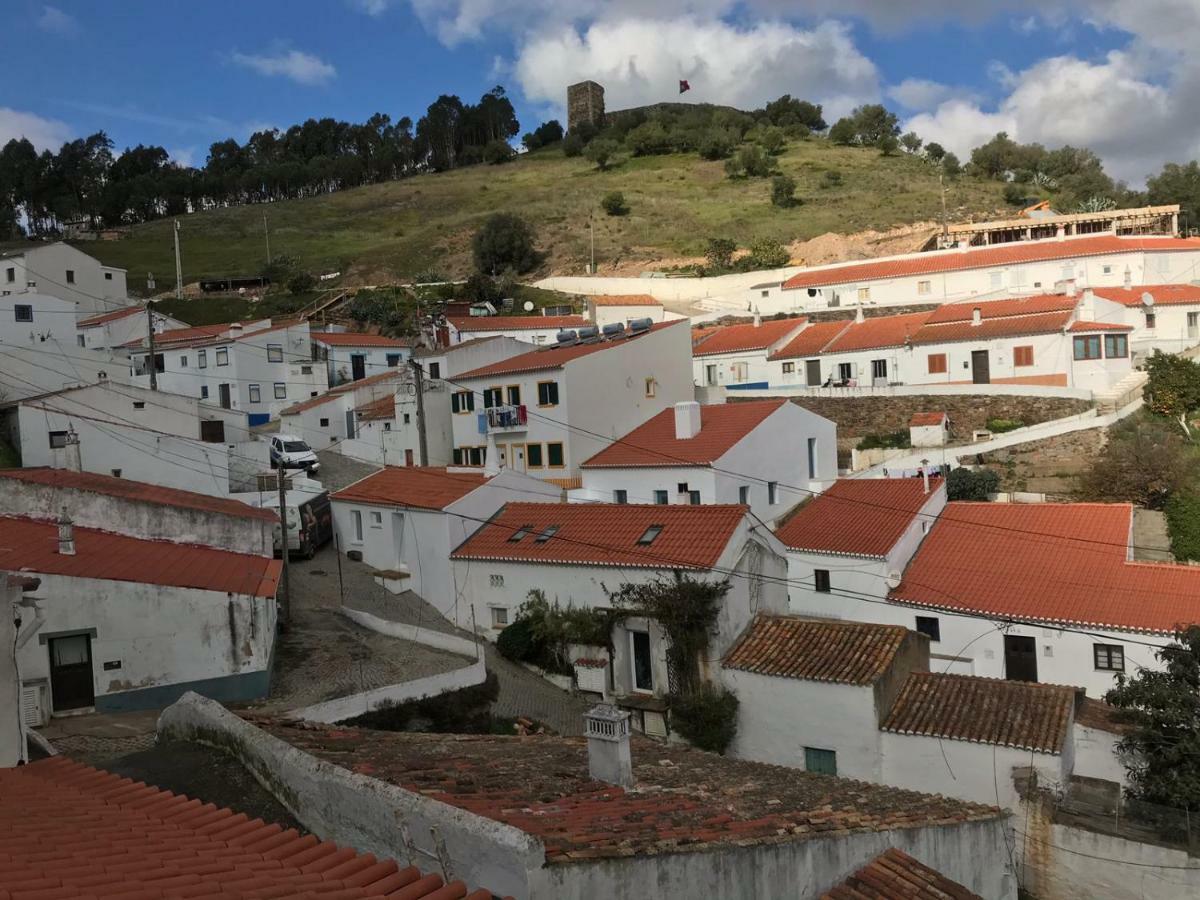 Casa Vila Adentro. Old town traditional house Aljezur Exterior foto